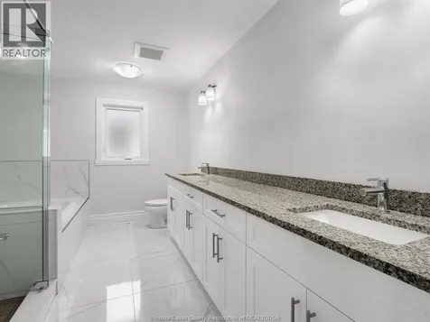 216 Cowan Court Amherstburg ON N9V 0G9