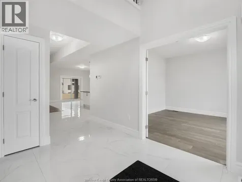 216 Cowan Court Amherstburg ON N9V 0G9