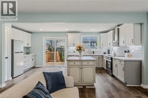 4 Dowden Avenue Brantford ON N3T 6N5