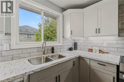 4 Dowden Avenue Brantford ON N3T 6N5