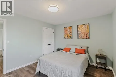 4 Dowden Avenue Brantford ON N3T 6N5