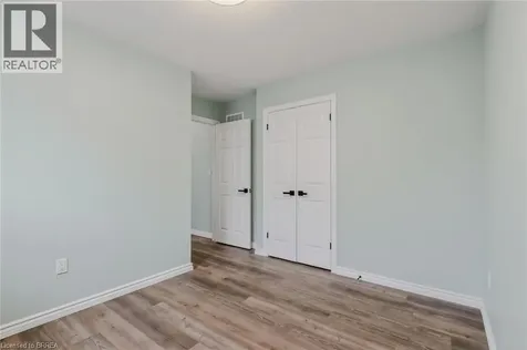 4 Dowden Avenue Brantford ON N3T 6N5