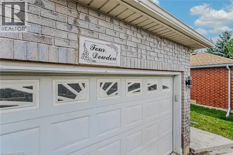 4 Dowden Avenue Brantford ON N3T 6N5
