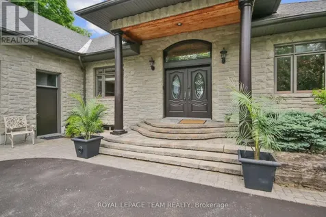 3886 Armitage Avenue Ottawa ON K0A 1T0