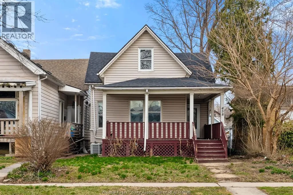 458-460 Wahketa Street Windsor ON N8X 1B6