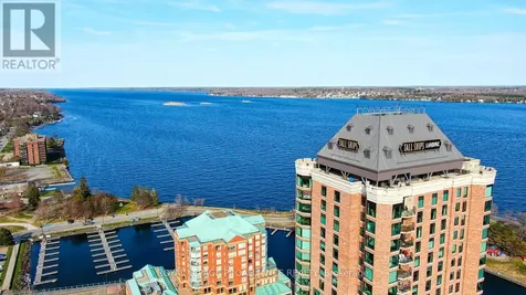 15 St Andrew Street Brockville ON K6V 0E8