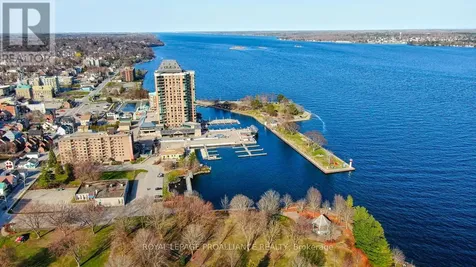 15 St Andrew Street Brockville ON K6V 0E8