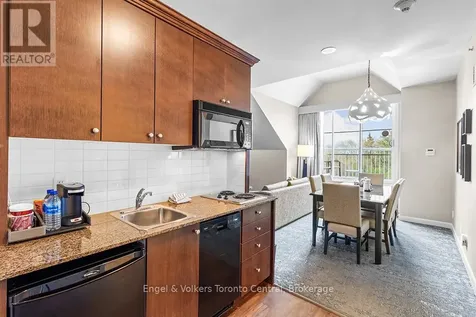 220 Gord Canning Drive Blue Mountains ON L9Y 0V2