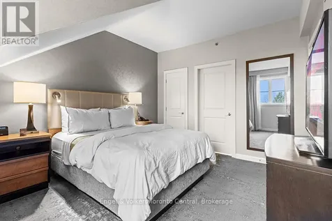 220 Gord Canning Drive Blue Mountains ON L9Y 0V2