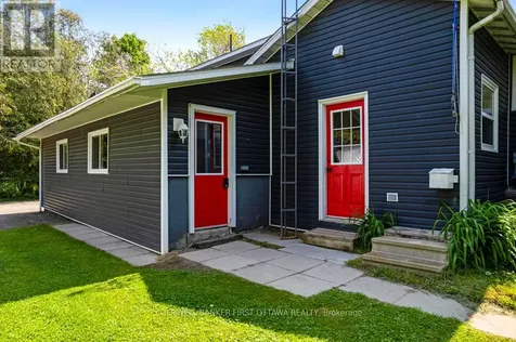 352 Highway 15 Rideau Lakes ON K7A 0E5