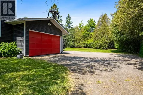 352 Highway 15 Rideau Lakes ON K7A 0E5