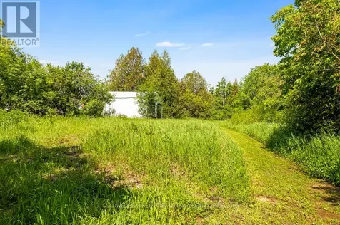 352 Highway 15 Rideau Lakes ON K7A 0E5
