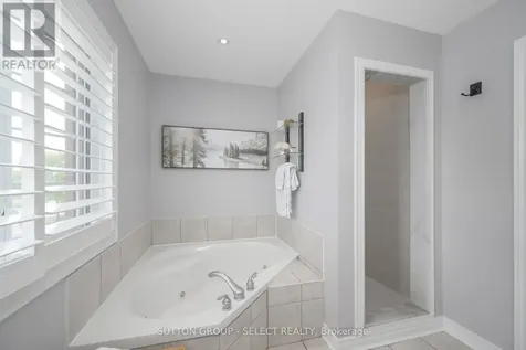 45 Shaw Valley Drive St. Thomas ON N5R 6J9