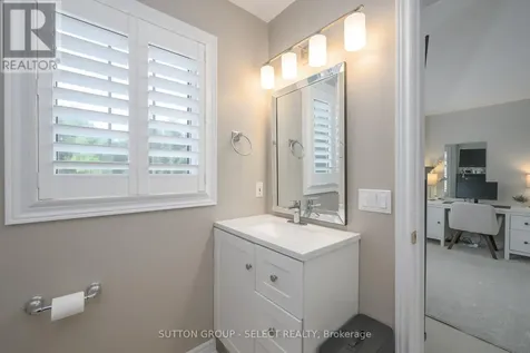 45 Shaw Valley Drive St. Thomas ON N5R 6J9