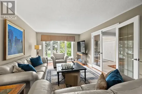 6 Marchbrook Circle Ottawa ON K2W 1A1