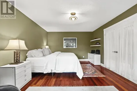 6 Marchbrook Circle Ottawa ON K2W 1A1