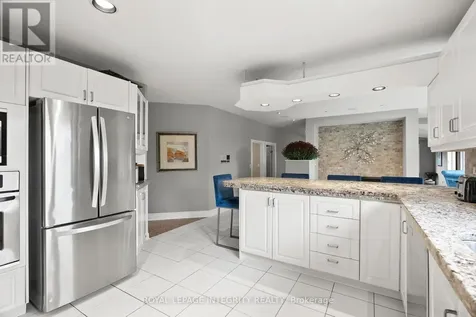 6 Marchbrook Circle Ottawa ON K2W 1A1