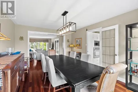 6 Marchbrook Circle Ottawa ON K2W 1A1