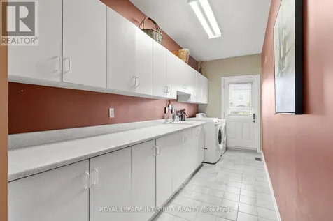 6 Marchbrook Circle Ottawa ON K2W 1A1