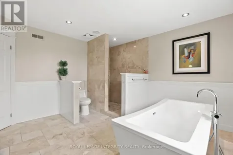 6 Marchbrook Circle Ottawa ON K2W 1A1