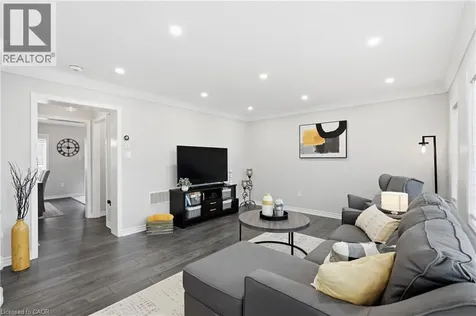 230 Avonsyde Boulevard Waterdown ON L8B 1T9