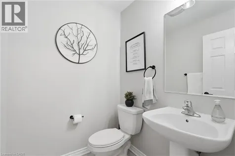 230 Avonsyde Boulevard Waterdown ON L8B 1T9