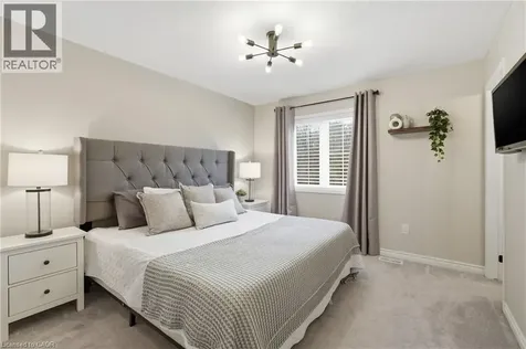 230 Avonsyde Boulevard Waterdown ON L8B 1T9