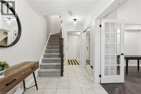 230 Avonsyde Boulevard Waterdown ON L8B 1T9
