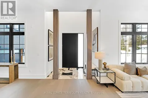 17 Connor Drive Whitchurch-stouffville ON L4A 2Z1