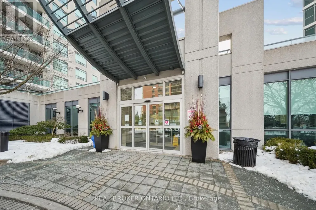 28 Harrison Garden Boulevard Toronto (willowdale East) ON M2N 7B5