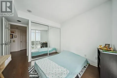 28 Harrison Garden Boulevard Toronto (willowdale East) ON M2N 7B5