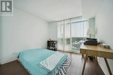 28 Harrison Garden Boulevard Toronto (willowdale East) ON M2N 7B5
