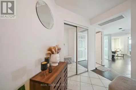 28 Harrison Garden Boulevard Toronto (willowdale East) ON M2N 7B5