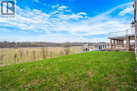 341 Rivertrail Avenue Kitchener ON N2A 0K4