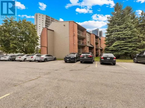 30 Hickory Street East Waterloo ON N2J 4L4
