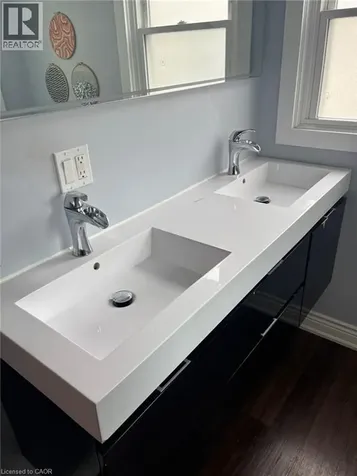 4404 Morrison Street Niagara Falls ON L2E 2B3