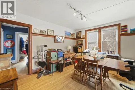 509 Aberdeen Avenue Hamilton ON L8P 2S6