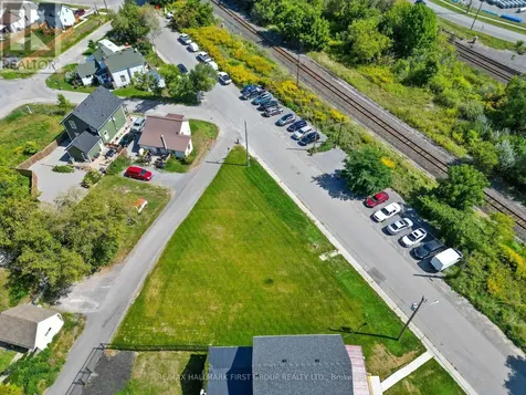14 Alexander Street Port Hope ON L1A 1B2