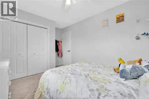 54 Mersea Road 12 Leamington ON N8H 3V7
