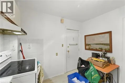 509 Aberdeen Avenue Hamilton ON L8P 2S6