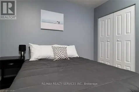 115 Uplands Drive Kitchener ON N2M 4X3