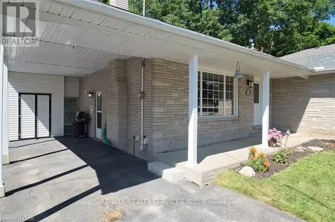 115 Uplands Drive Kitchener ON N2M 4X3