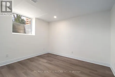 115 Uplands Drive Kitchener ON N2M 4X3