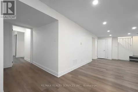 115 Uplands Drive Kitchener ON N2M 4X3