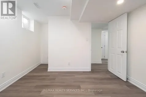 115 Uplands Drive Kitchener ON N2M 4X3