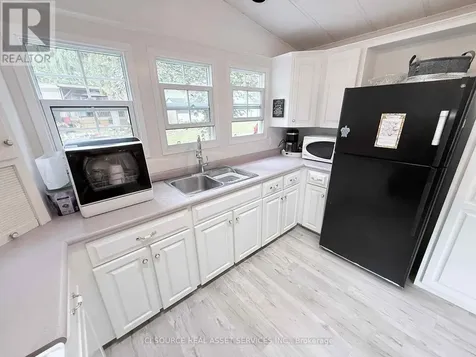 580 Beaver Creek Road Waterloo ON N2V 3Z4