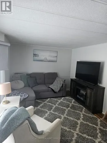 580 Beaver Creek Road Waterloo ON N2V 3Z4