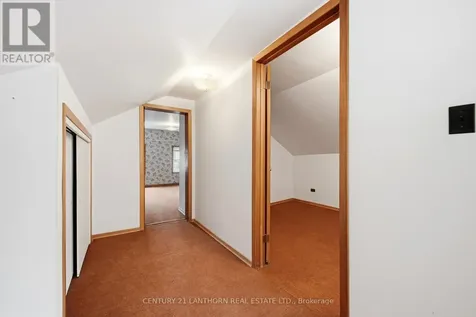 193 St. Lawrence Street East Centre Hastings ON K0K 2C0