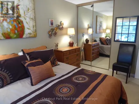 906 Cedar Pointe Court Collingwood ON L9Y 5C7