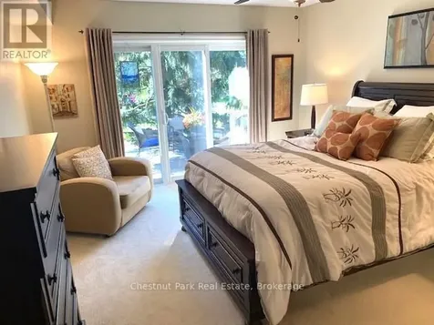 906 Cedar Pointe Court Collingwood ON L9Y 5C7